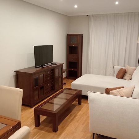 Avello Oviedo Con Parking Apartman Kültér fotó