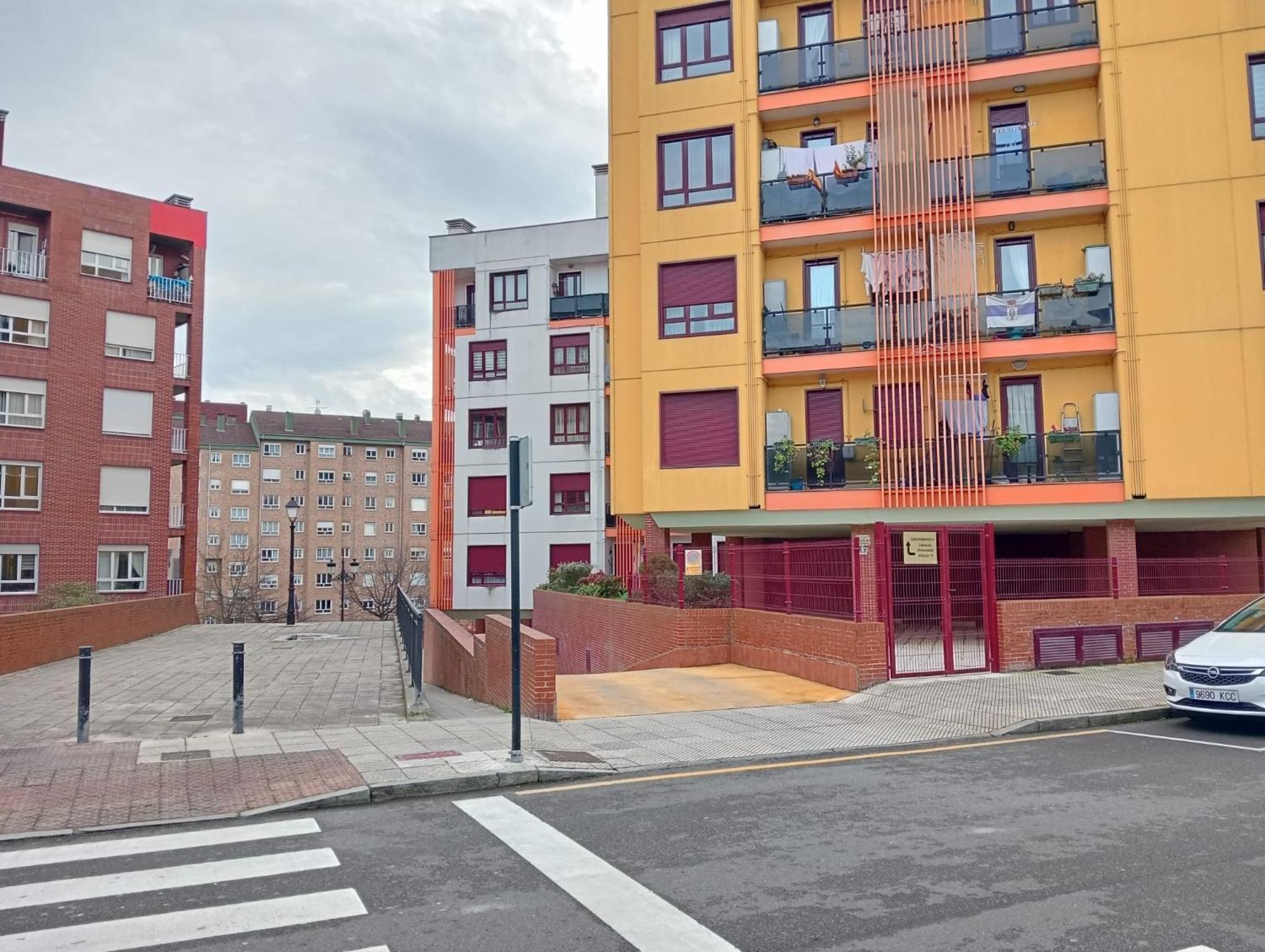 Avello Oviedo Con Parking Apartman Kültér fotó